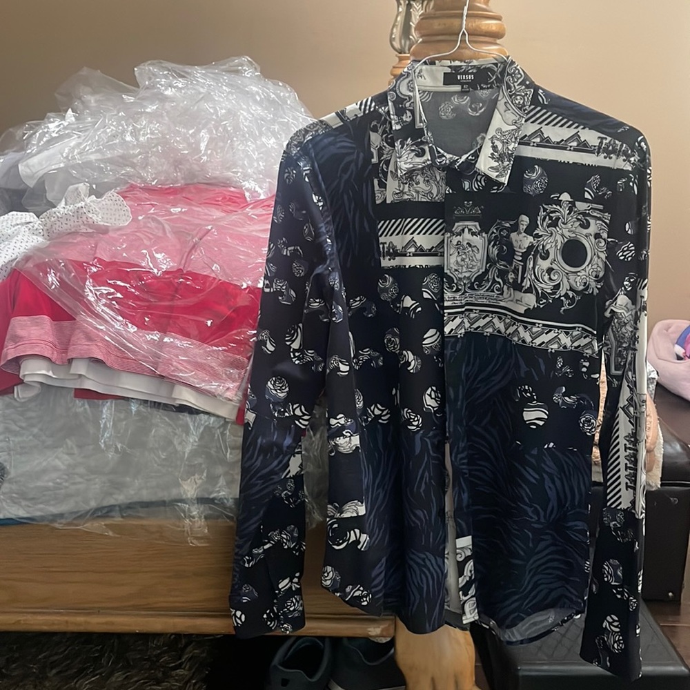 Versus dress shirt great condition!